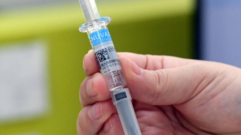´합성항원´ 노바백스 코로나 백신 유럽 승인…국내 언제?